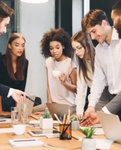 Renforcer l’image employeur grâce à la digitalisation RH | APOGEA
